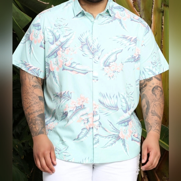Fashion Nova Men Ocean Side Floral Short Sleeve Botton Down Shirt - Aqua - Picture 4 of 8